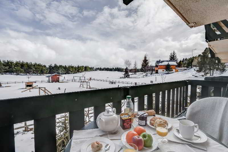 مونت لويس Residence Pierre & Vacances Pyrenees 2000 Le Sequoia المظهر الخارجي الصورة