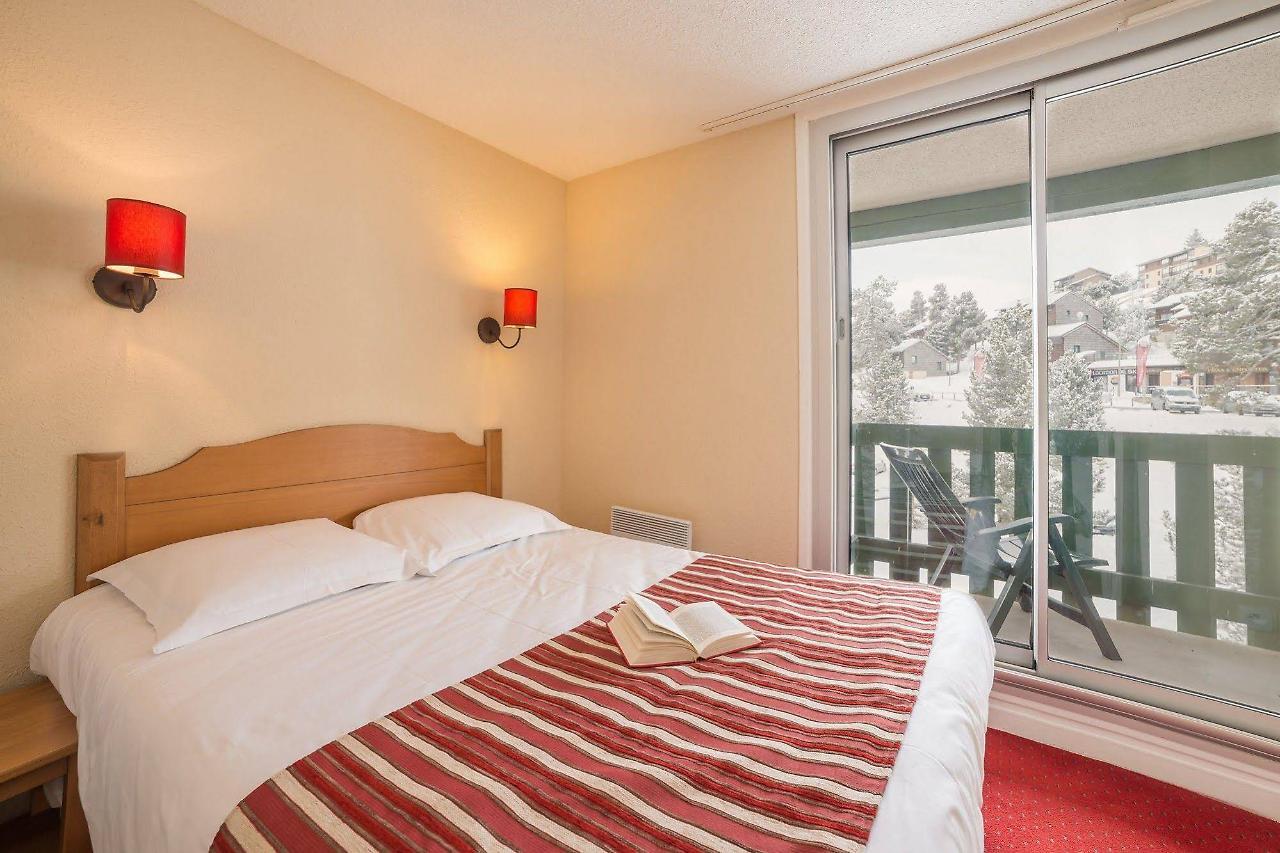 مونت لويس Residence Pierre & Vacances Pyrenees 2000 Le Sequoia المظهر الخارجي الصورة