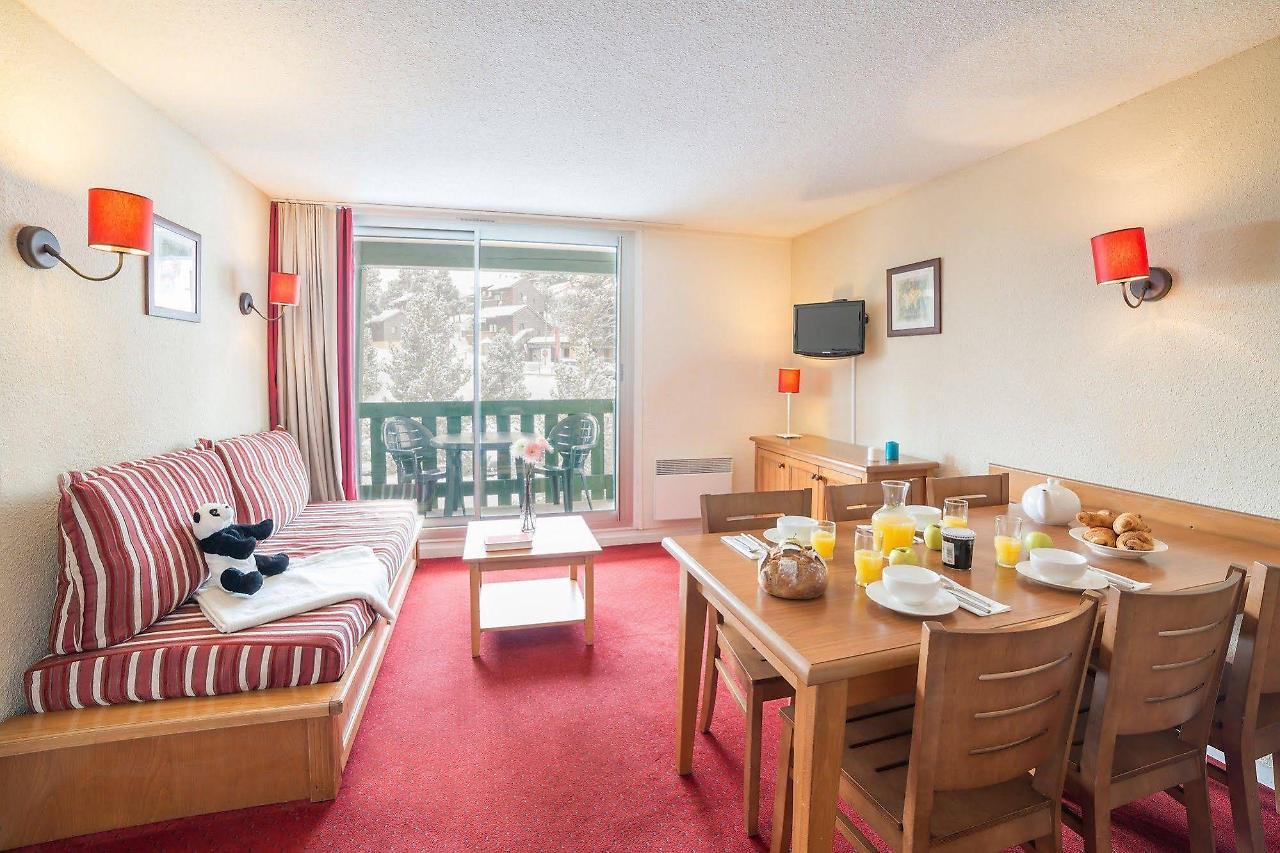 مونت لويس Residence Pierre & Vacances Pyrenees 2000 Le Sequoia المظهر الخارجي الصورة