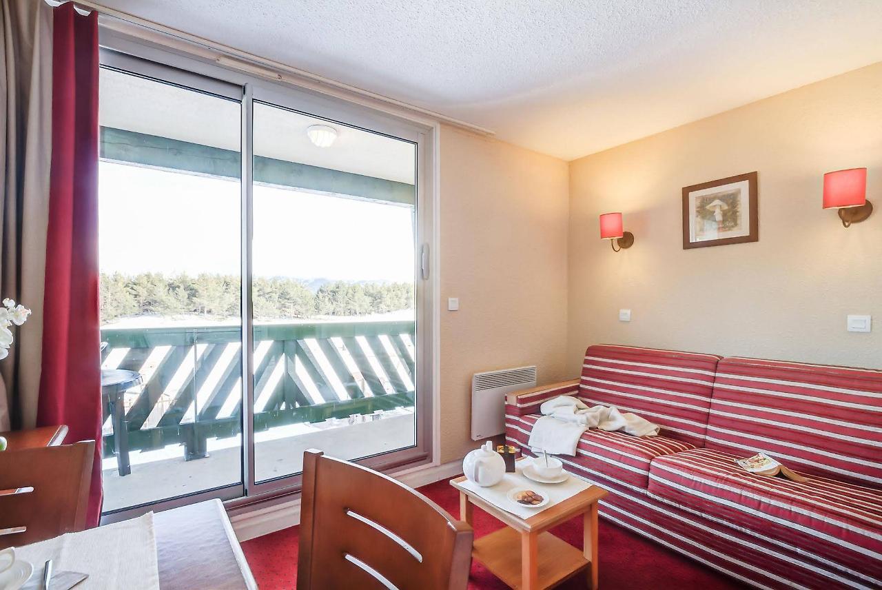 مونت لويس Residence Pierre & Vacances Pyrenees 2000 Le Sequoia المظهر الخارجي الصورة