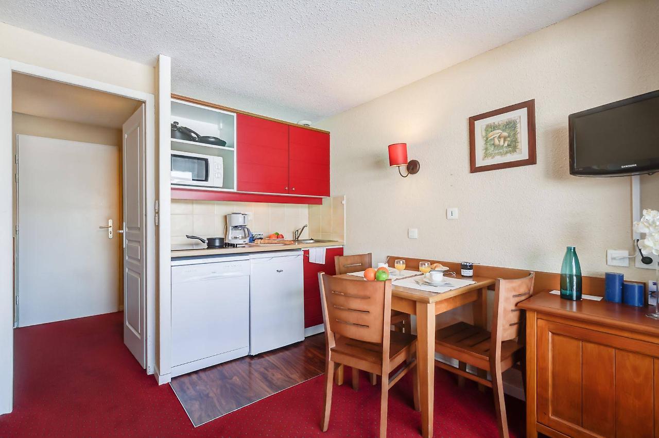 مونت لويس Residence Pierre & Vacances Pyrenees 2000 Le Sequoia المظهر الخارجي الصورة