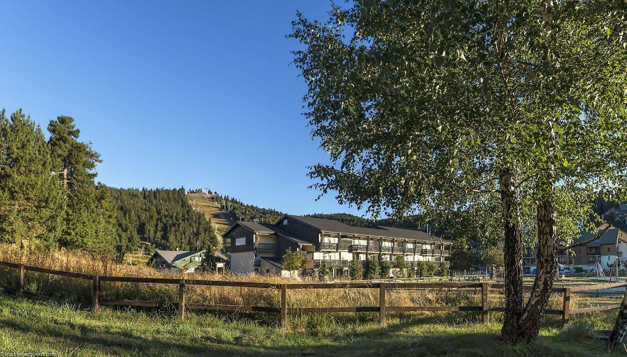 مونت لويس Residence Pierre & Vacances Pyrenees 2000 Le Sequoia المظهر الخارجي الصورة