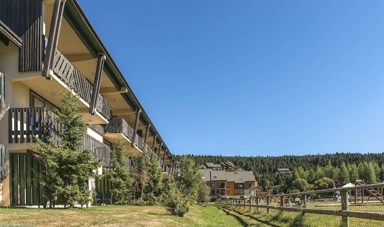 مونت لويس Residence Pierre & Vacances Pyrenees 2000 Le Sequoia المظهر الخارجي الصورة